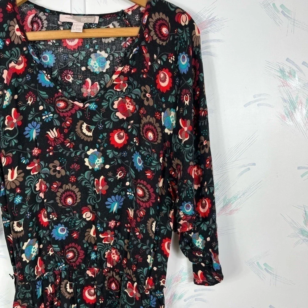 FOREVER 21 Contemporary Black Floral Print Mini Dress